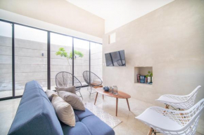 PENINSULA STAYS 2BR House GREAT Location